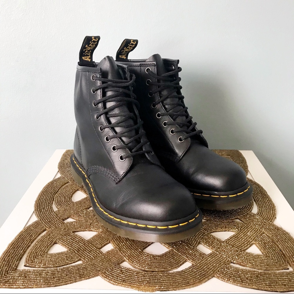 FINAL PRICE Dr. Martens 1460 in Nappa size 9